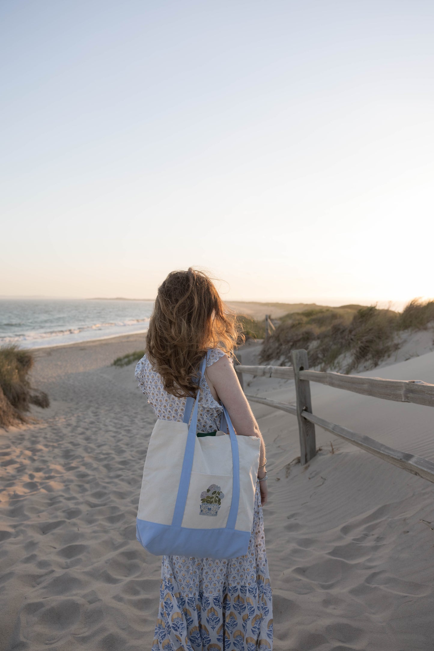Hydrangea Chinoiserie Beach Tote
